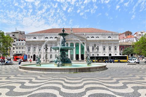 Lisbon, Portugal; the best independent tourism guide .